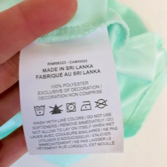 Nike Girls Dri-FIT Training Shorts Blue Green Size Large - Picture 5 of 6